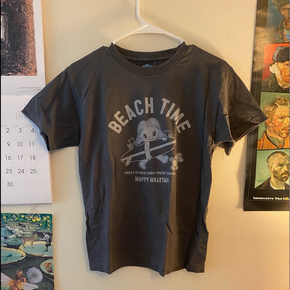 Graphic tee